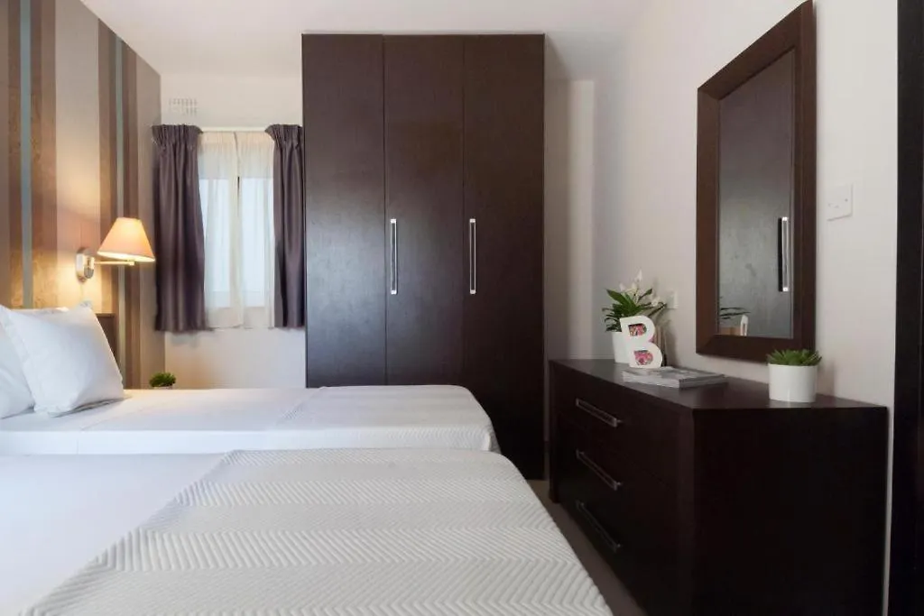 Valletta View Apartments By St Hotels Gzira 0*,