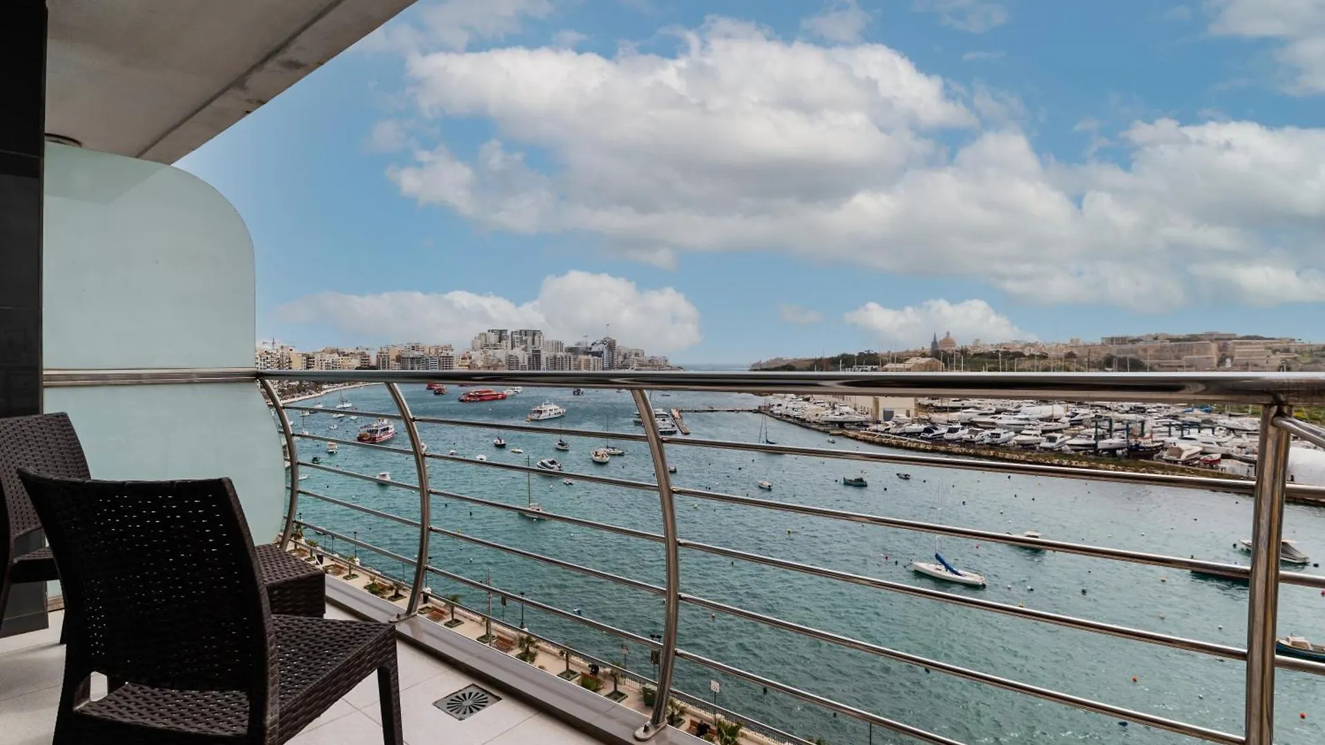 Valletta View Apartments By St Hotels Gzira